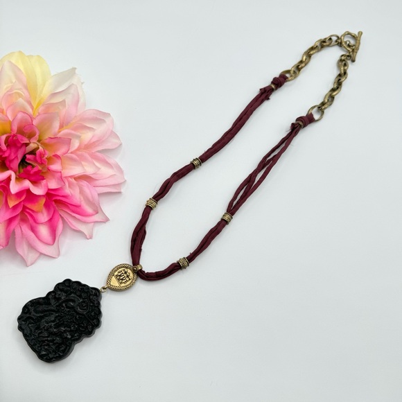 Lucky Brand Eastern Mystic Faux Stone Carved Pendant Necklace India Ornate Chain - Picture 6 of 15